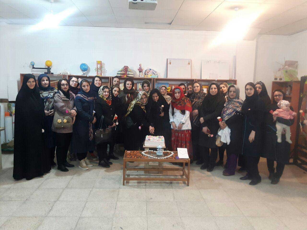 روز مادر