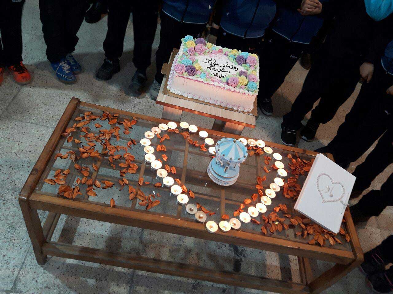 روز مادر